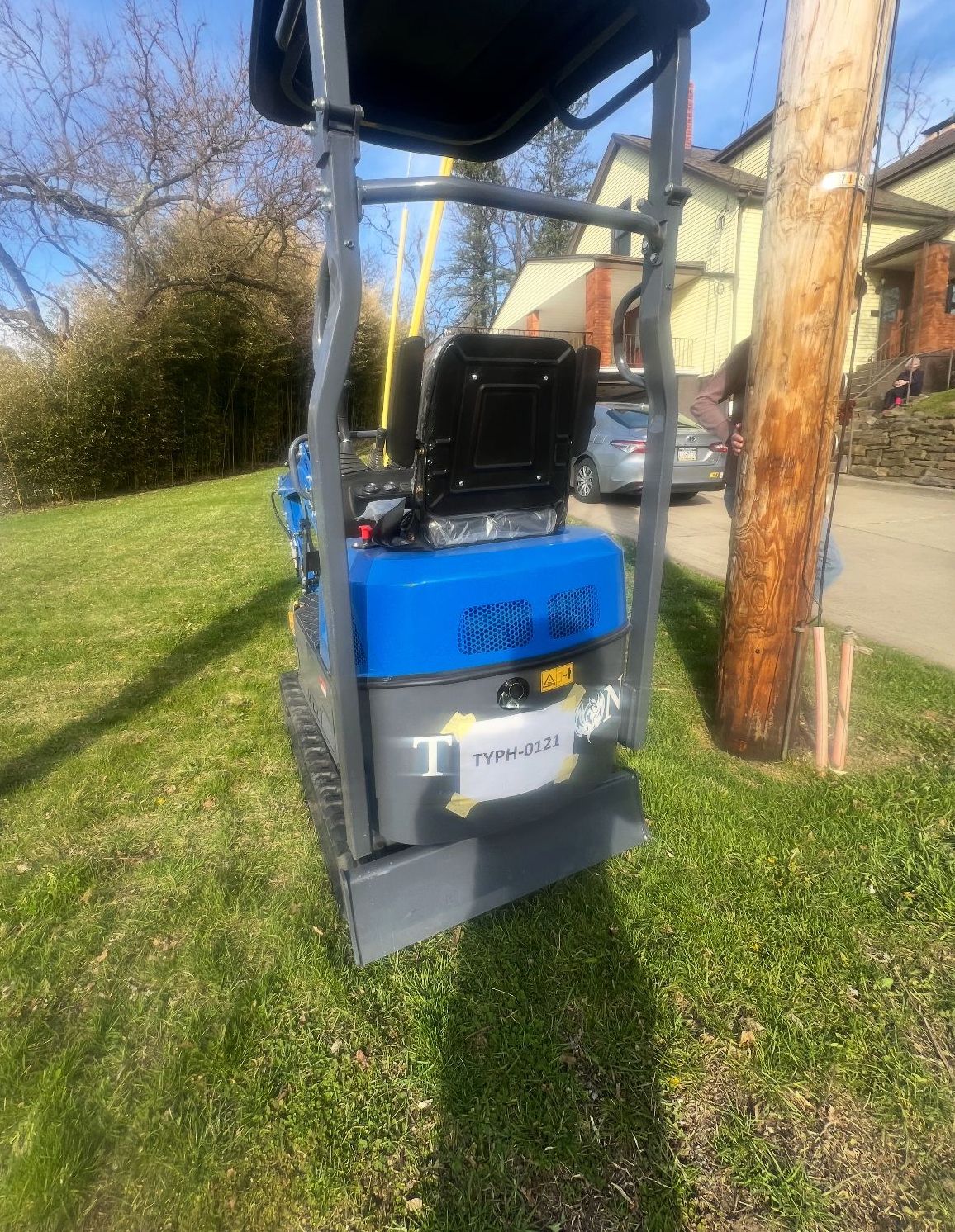 TYPHON TERROR XI STORM Mini Excavator – 1.1 Ton