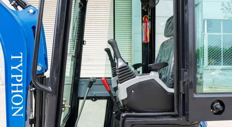 Top Compact & Mini Excavator Diggers- TYPHON Machinery