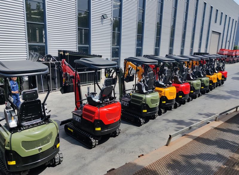 Top Compact & Mini Excavator Diggers- TYPHON Machinery