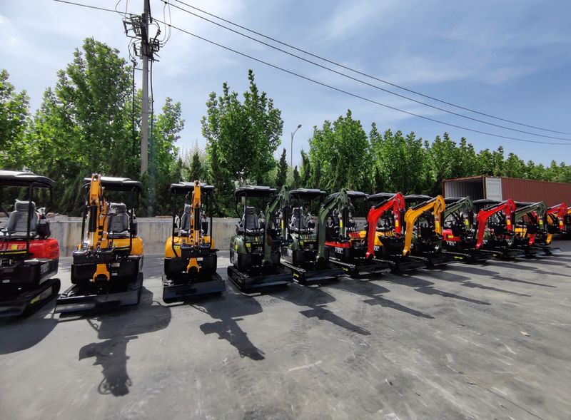 Top Compact & Mini Excavator Diggers- TYPHON Machinery