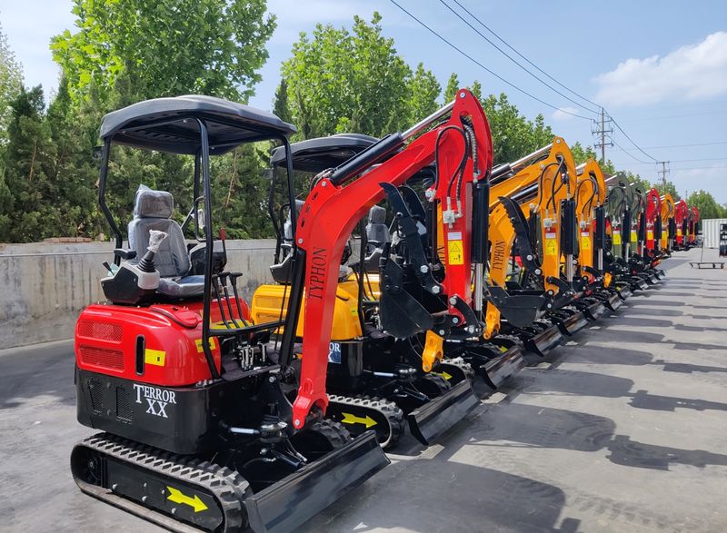 Top Compact & Mini Excavator Diggers- TYPHON Machinery