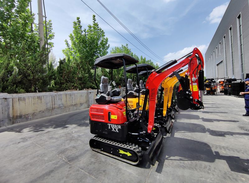Top Compact & Mini Excavator Diggers- TYPHON Machinery