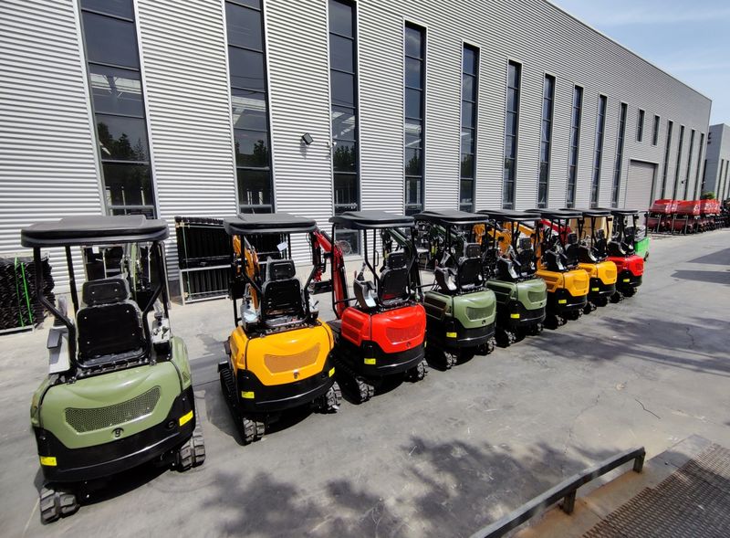Top Compact & Mini Excavator Diggers- TYPHON Machinery