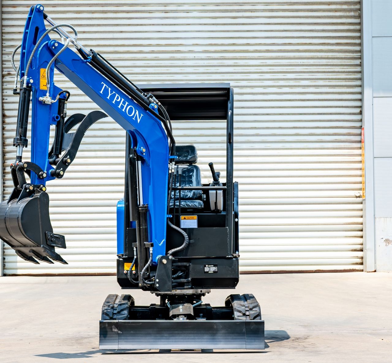 TYPHON TERROR X2 STORM Mini Excavator 2.5 Ton Trench Digger