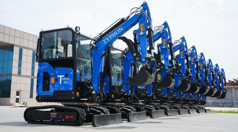 Top Compact & Mini Excavator Diggers- TYPHON Machinery