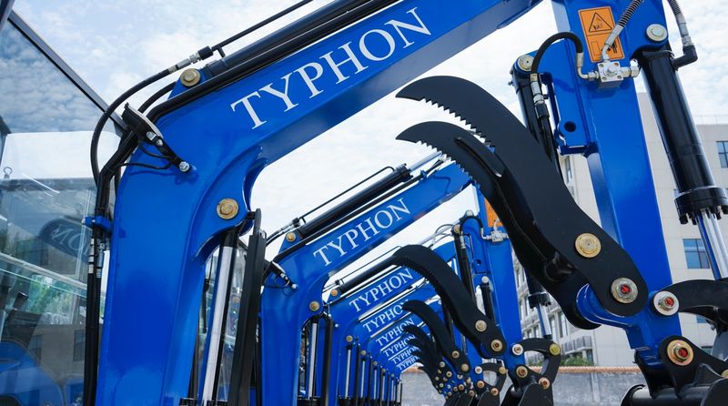 Top Compact & Mini Excavator Diggers- TYPHON Machinery