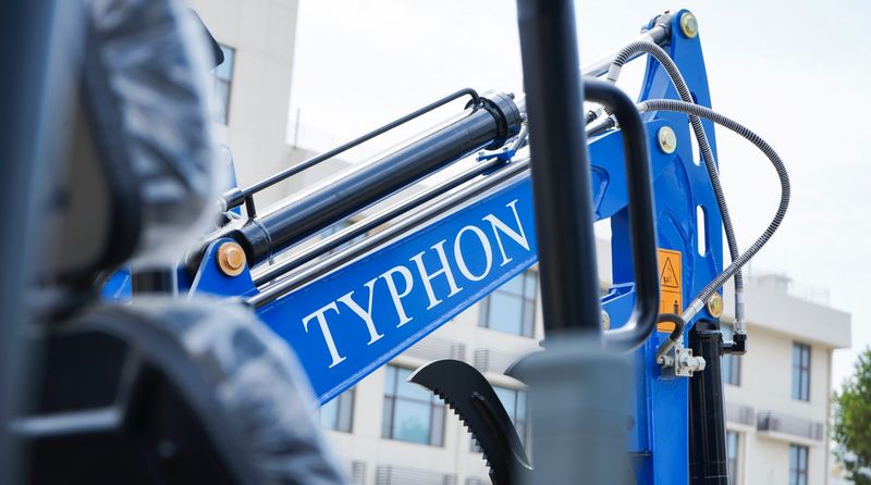 Top Compact & Mini Excavator Diggers- TYPHON Machinery