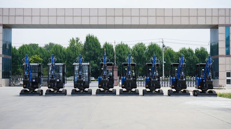 Top Compact & Mini Excavator Diggers- TYPHON Machinery