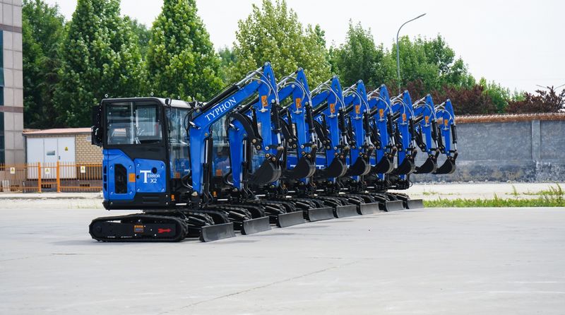 Top Compact & Mini Excavator Diggers- TYPHON Machinery