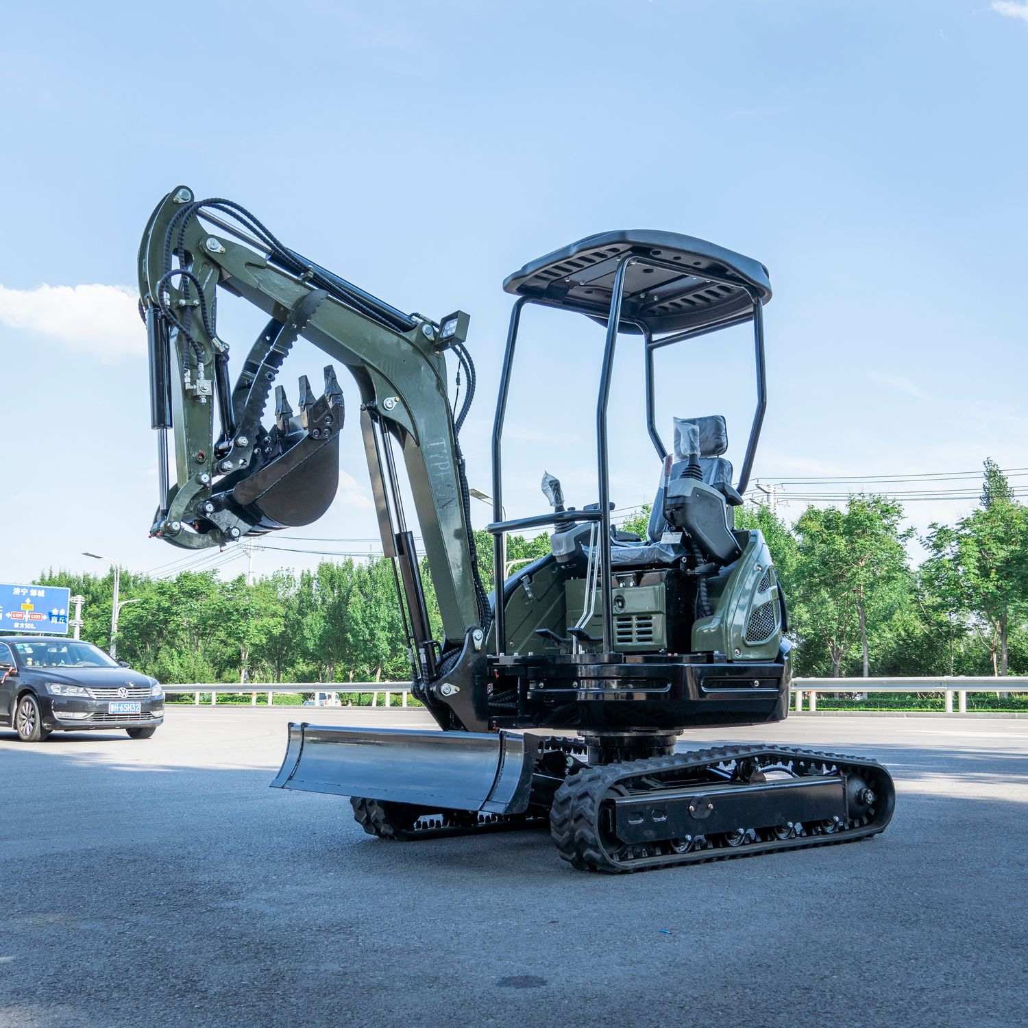TYPHON TERROR XXV 2.5 Ton Mini Excavator KUBOTA Diesel