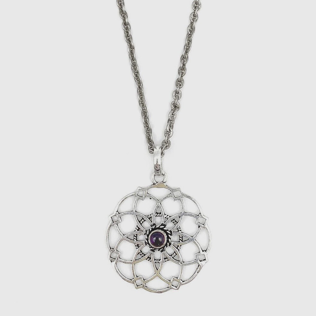 Circle Pendant Necklace