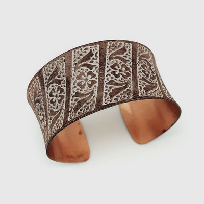 White Brass Floral Adjustable Bracelet