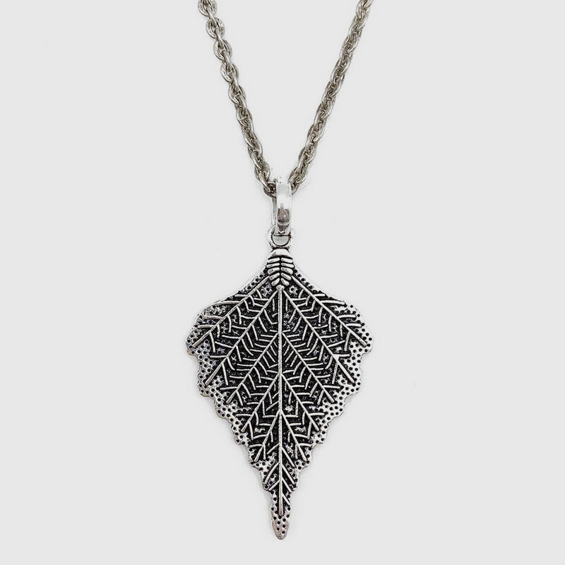 Leaf Pendant Necklace