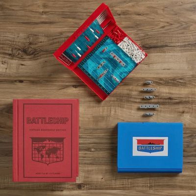 Battleship Bookshelf Game