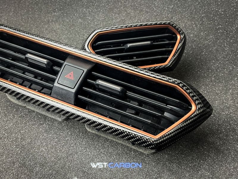 Cupra / Seat Formentor Leon: Echt Carbon Cover Set Lüftungsdüsen Cupra / Seat Formentor Leon: Echt Carbon Cover Set Lüftungsdüsen