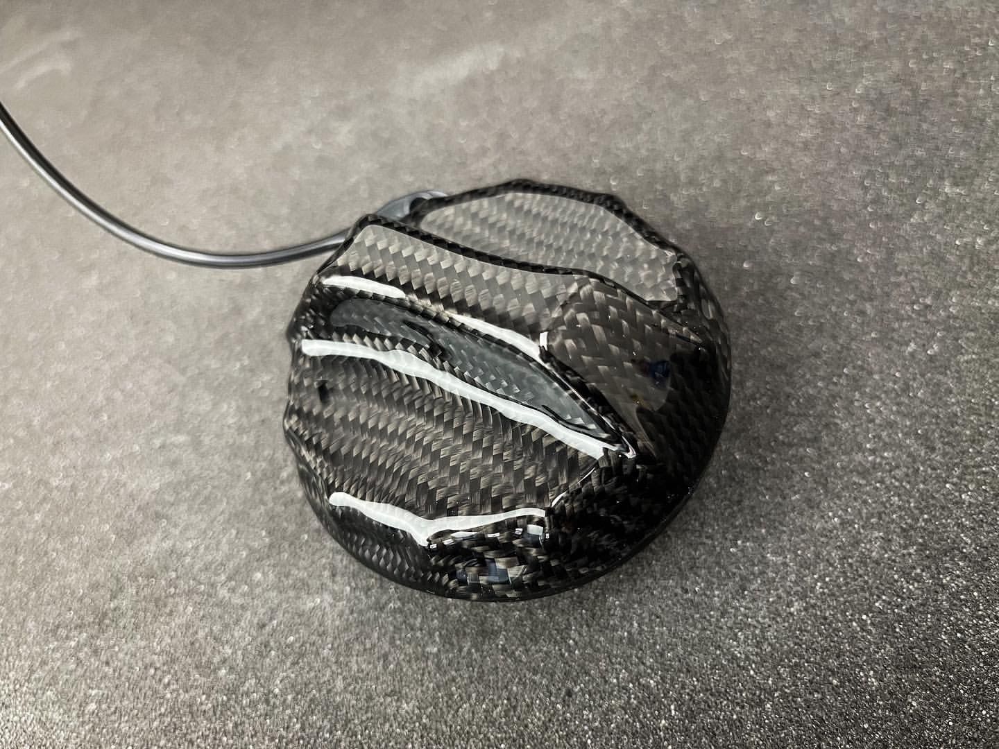 Carbon Tankdeckel : Hyundai / KIA i30N, i20N, i30, Santa Fé, Kona N, Kona, Ceed, ProCeed, Rio, usw.