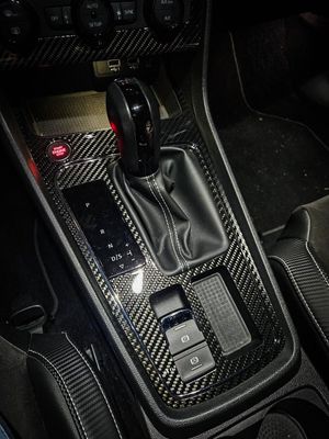 Seat / Cupra Leon 5F: echt Carbon Cover Mittelkonsole - Automatik / Schalter