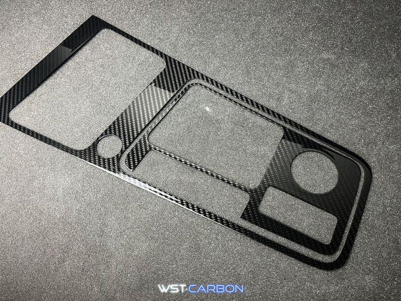 Seat / Cupra Ateca Mittelkonsole echt Carbon Cover Seat / Cupra Ateca Mittelkonsole echt Carbon Cover