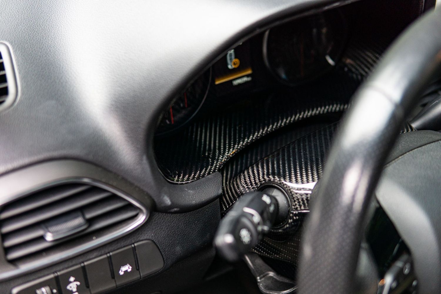 Hyundai i30N echt Carbon Cover Tacho Rahmen