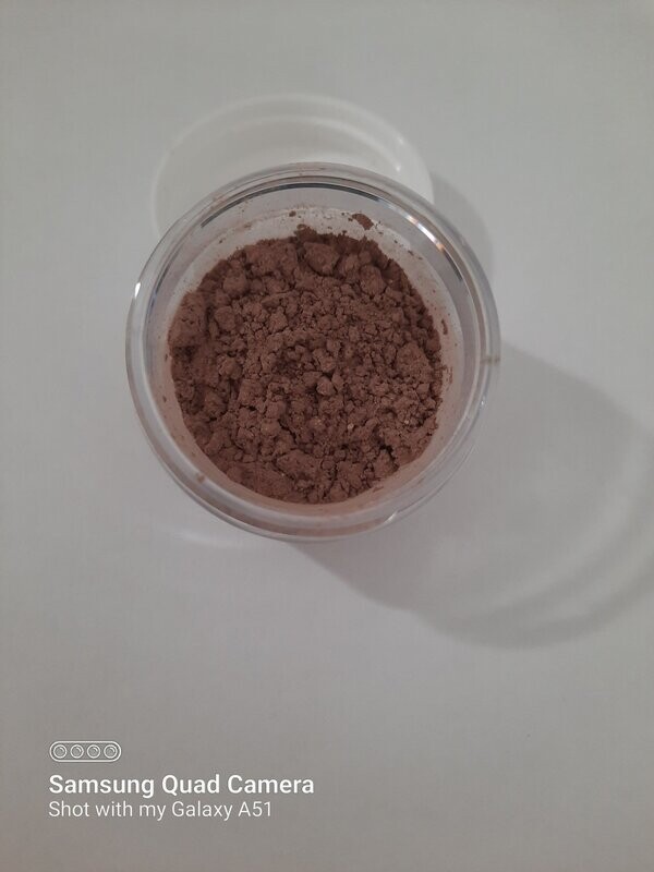 Medium Brown Eyeshadow