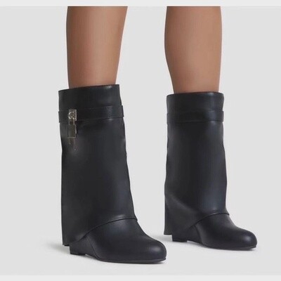 Celine Women's Boots: Black/Low