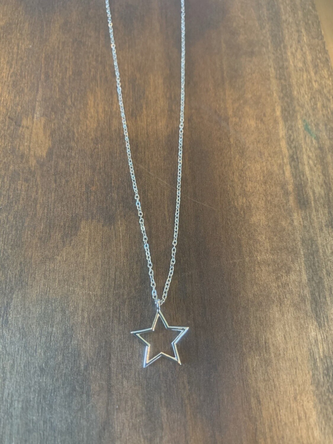 Star Pendant Necklace Silver