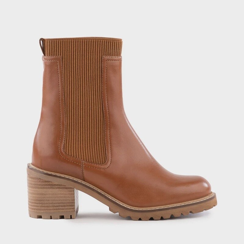Far-Fetched Knit Boots- Cognac Leather