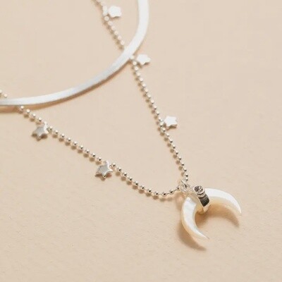 Layered Stars Horn Flat Chain Necklace
