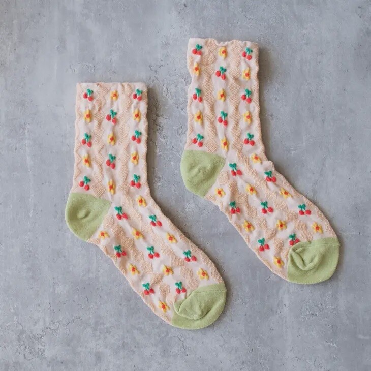 Cherry Floral Pattern Point Socks- Blush Lime