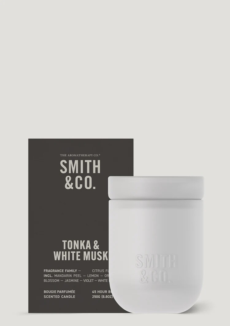 Smith &amp; Co Candle - Tonka &amp; White Musk