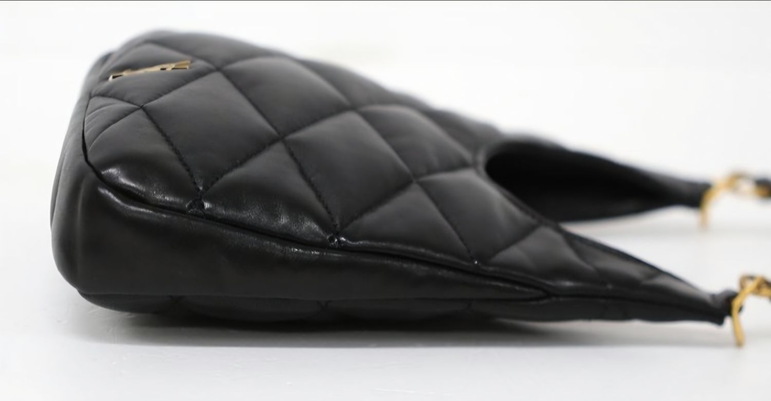 Yves Saint Laurent Black leather Hobo Sade bag