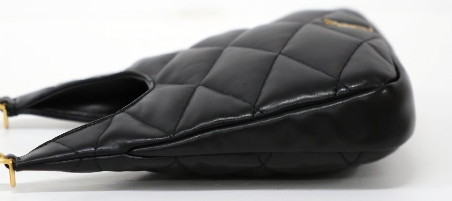 Yves Saint Laurent Black leather Hobo Sade bag