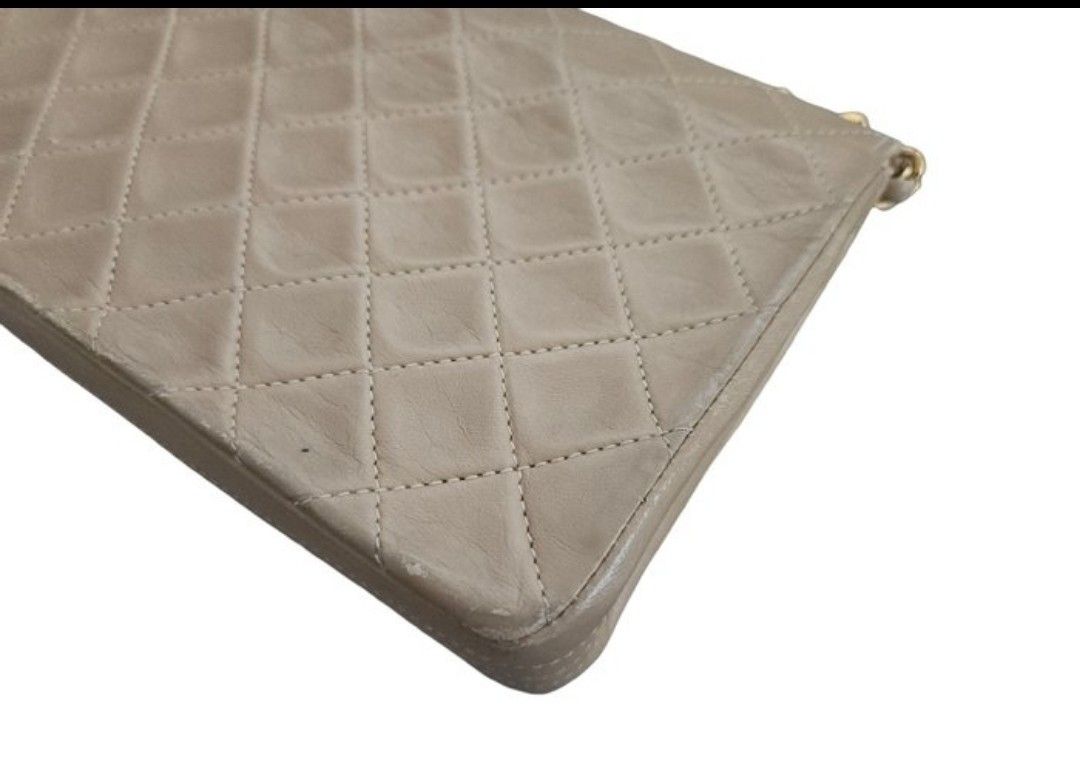 Chanel Beige Matelassé Leather Shoulder Bag