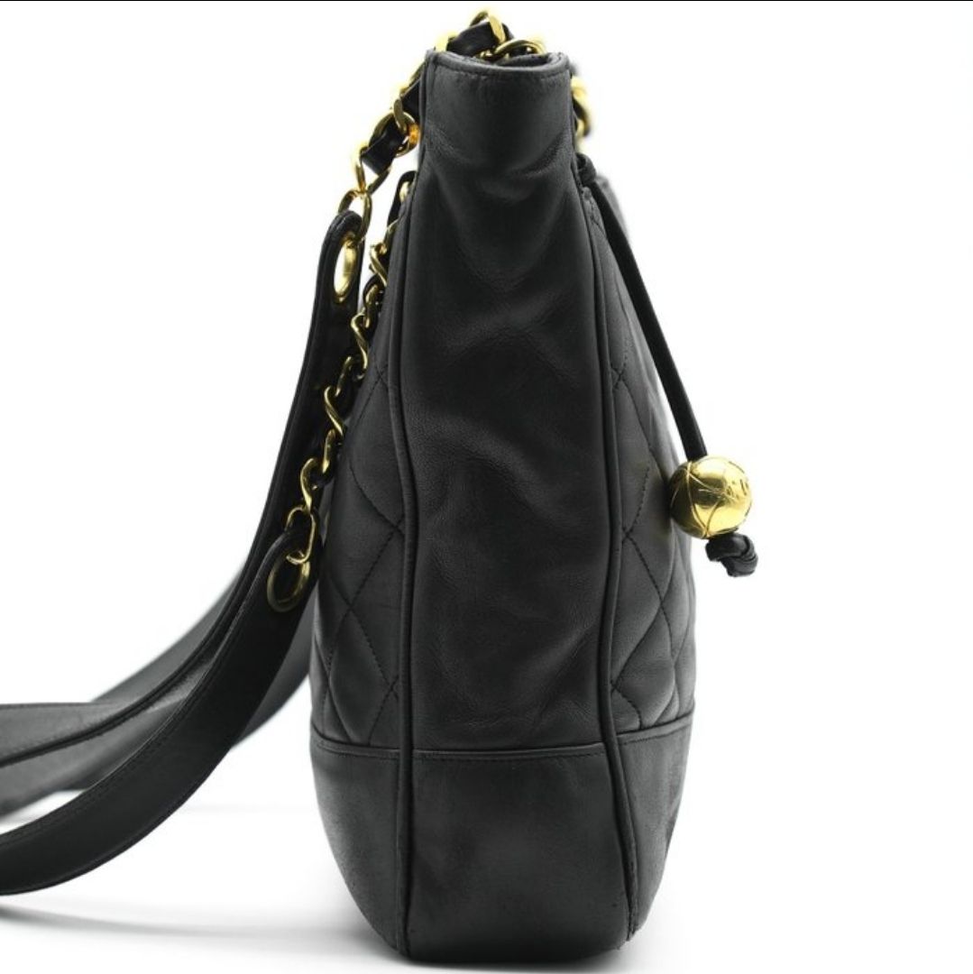 Chanel Black lambskin leather Matelassé Chain Tote Bag