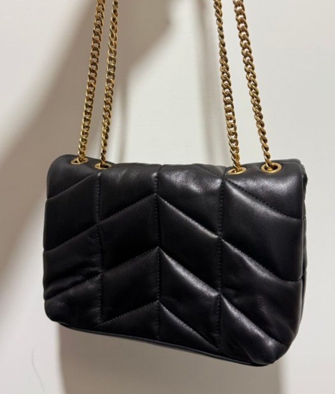 Yves Saint Laurent Black Loulou Toy leather Bag