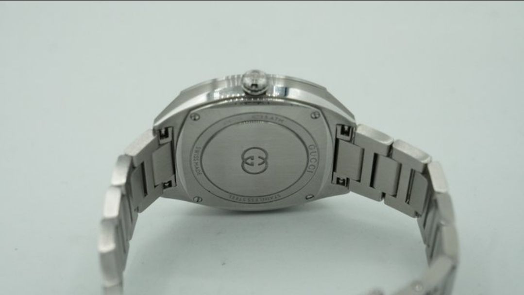 Gucci Pink Interlocking wristwatch YA142511  – Pink Dial with Diamonds