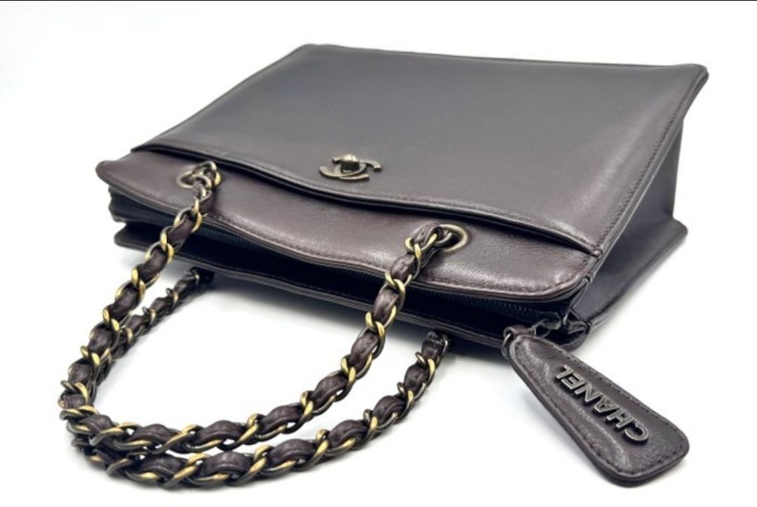 Chanel lambskin Leather Hard Case Handbag