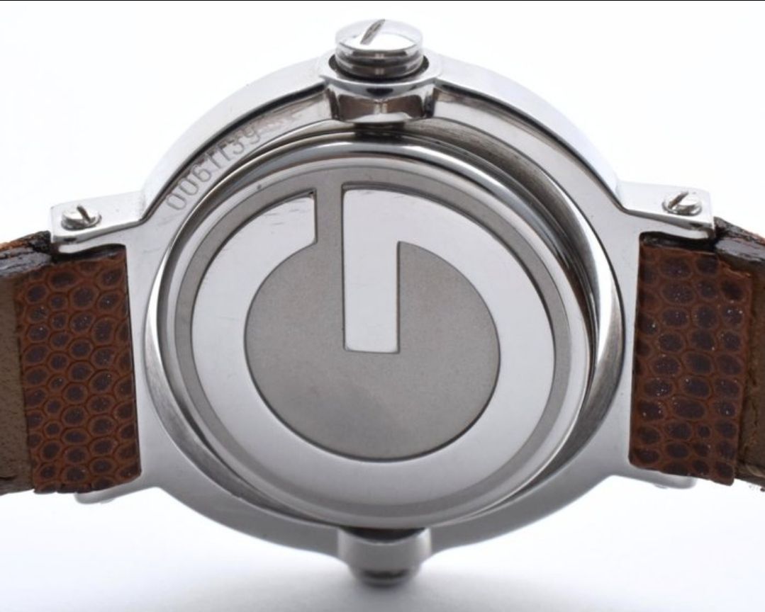 Gucci Brown leather StrapWatch flip Face 6600L