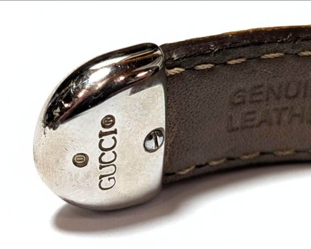 Gucci Brown leather StrapWatch flip Face 6600L