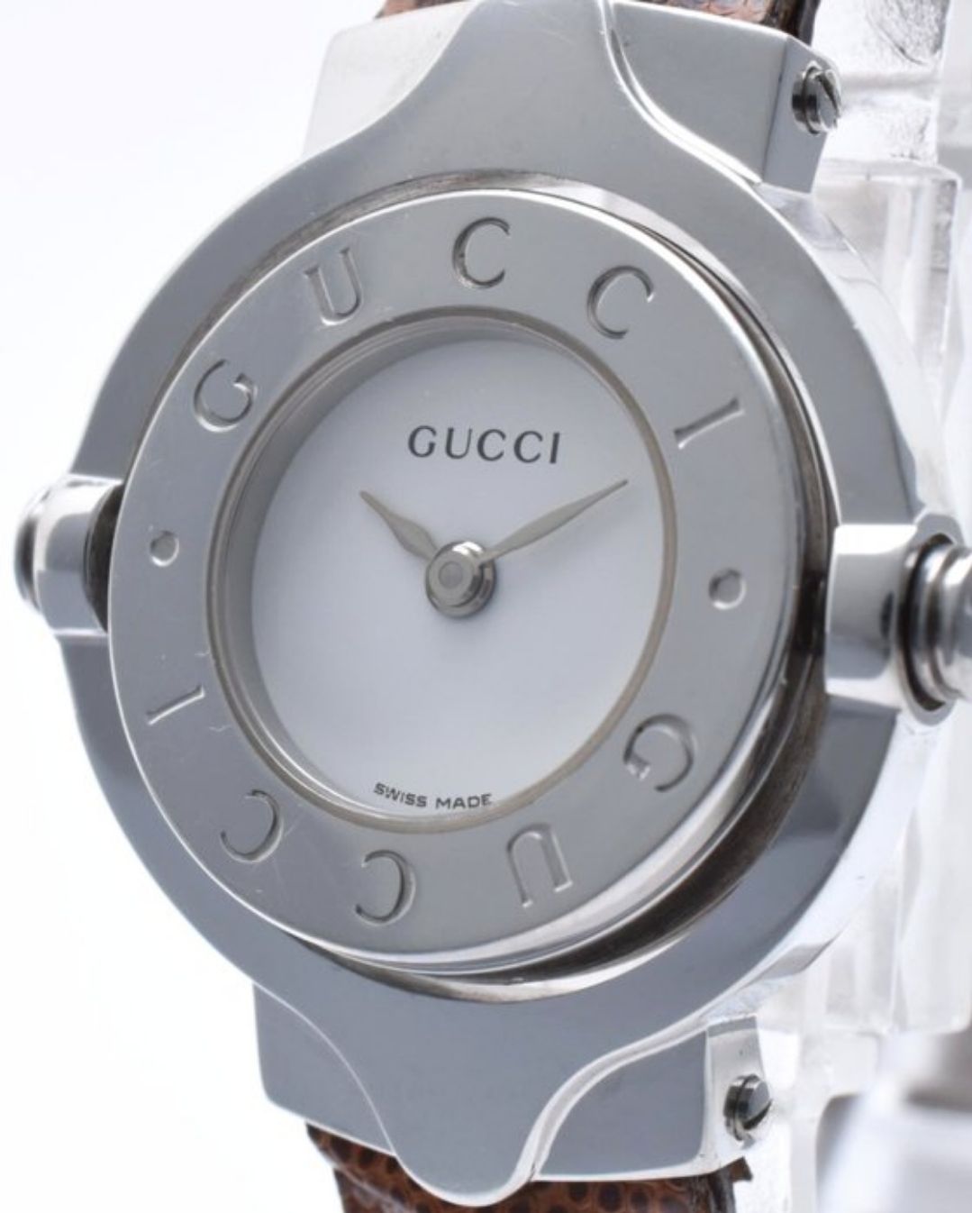 Gucci Brown leather StrapWatch flip Face 6600L