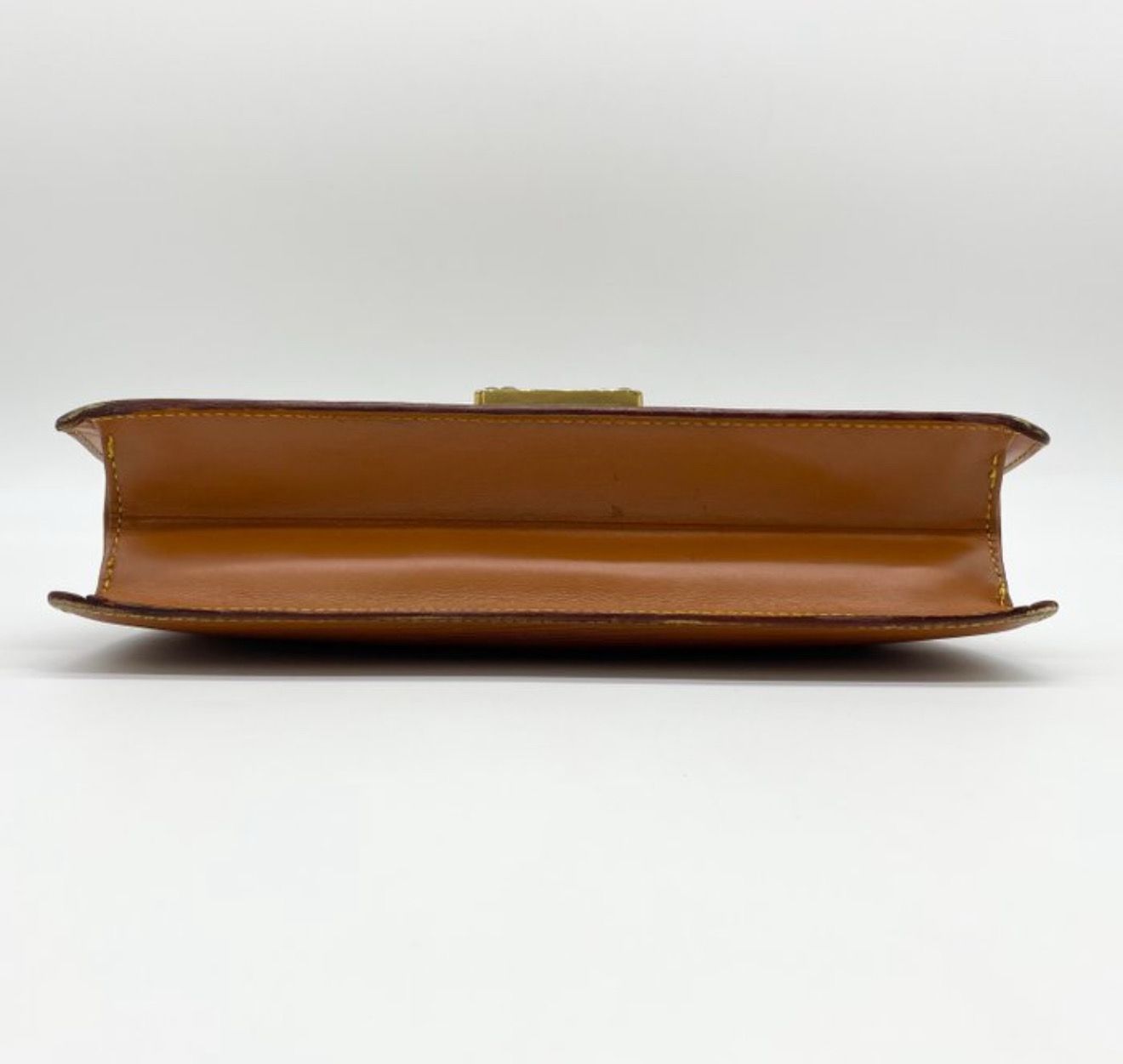 Louis Vuitton Cognac brown Serie Dragonne Epi leather Clutch bag 