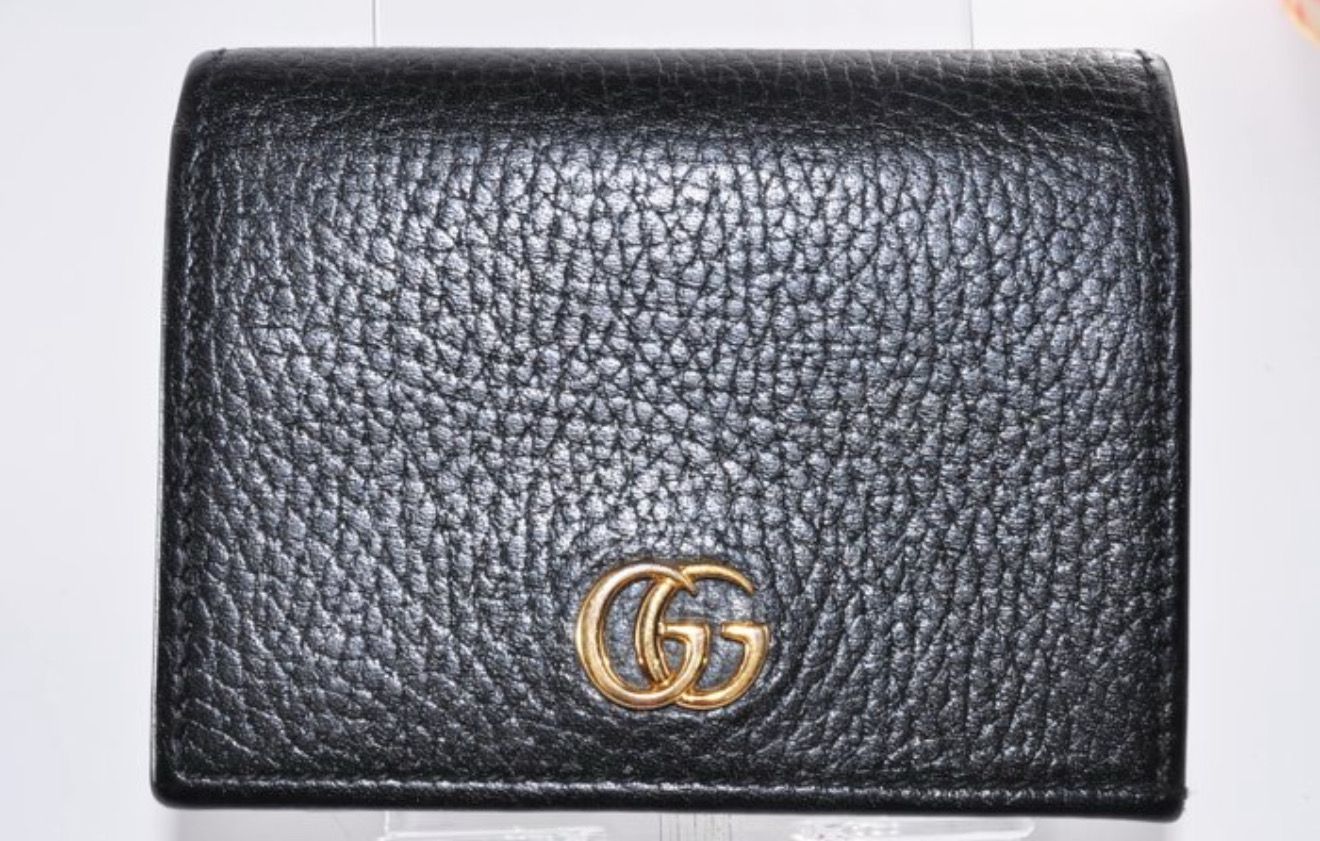 Gucci Black Leather Bi-Fold Wallet