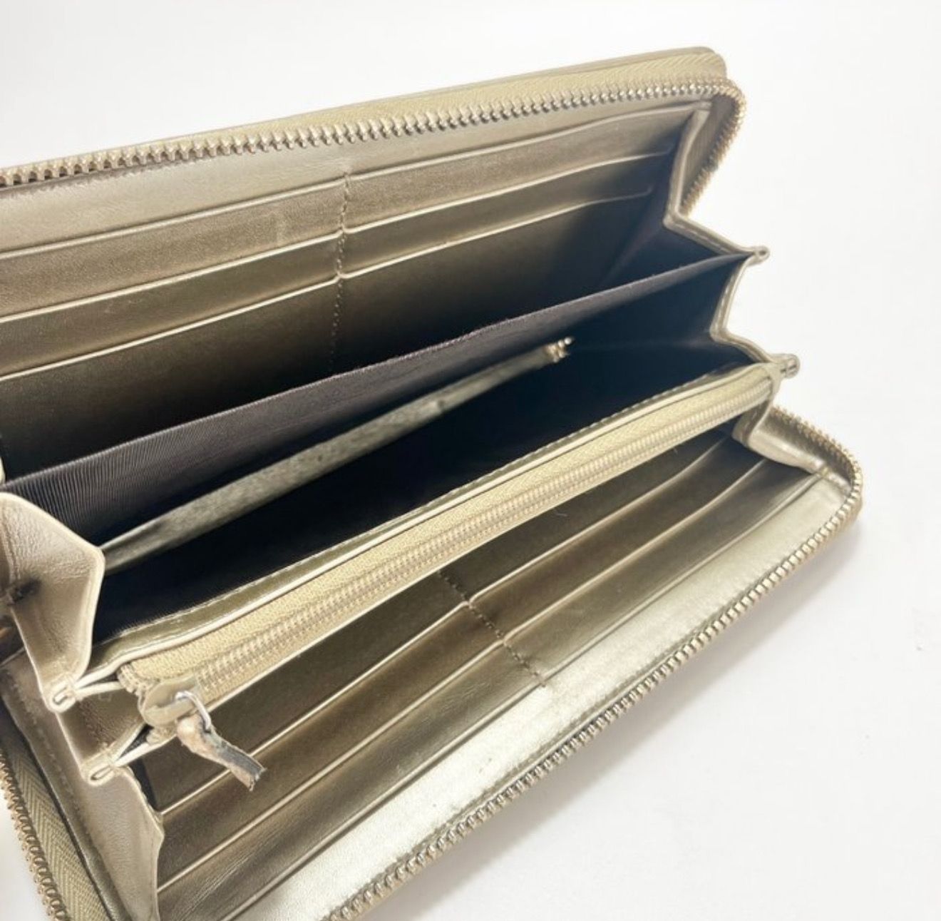 Gucci Beige supreme Long Wallet