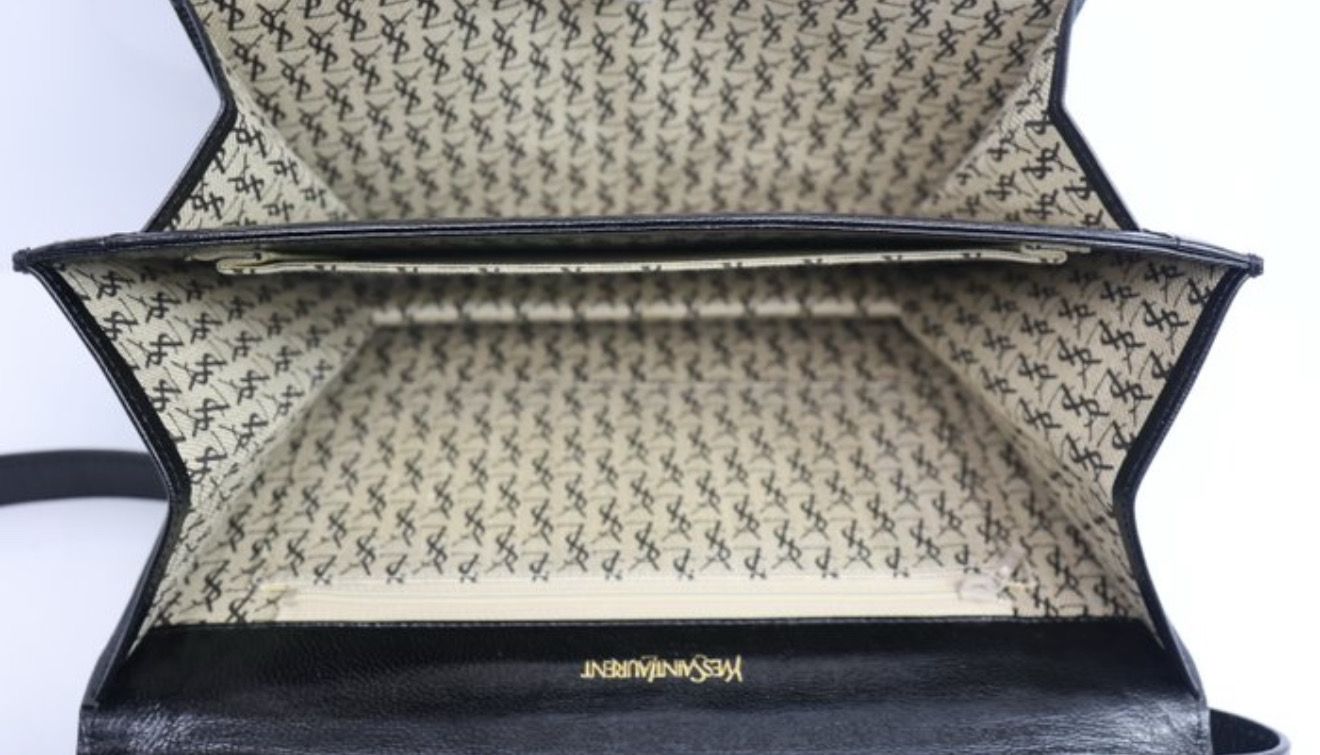 Yves Saint Laurent Black leather Y Logo shoulder bag