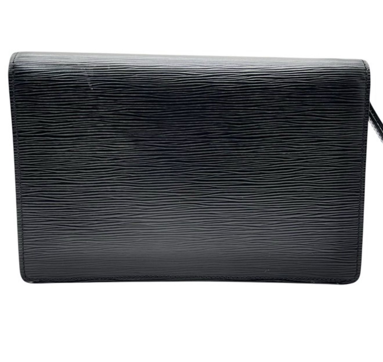 Louis Vuitton Black Serie Dragonne Clutch Epi leather bag