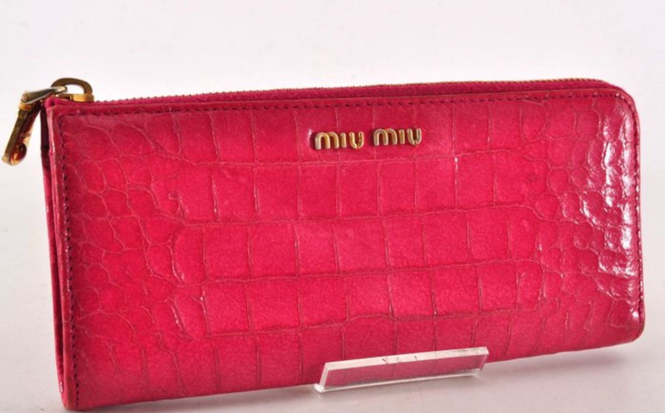 Miu Miu Pink leather Zip-Around Wallet 