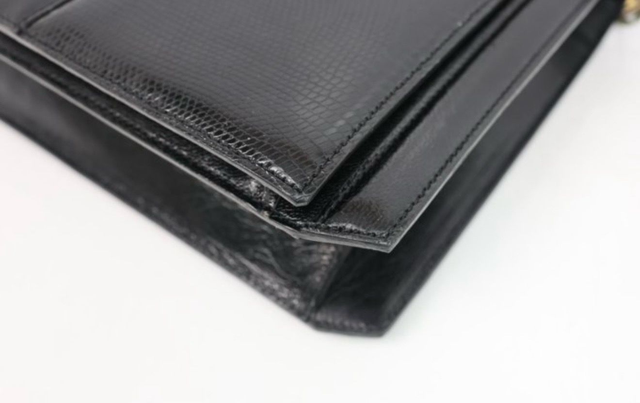 Yves Saint Laurent Black leather Y Logo shoulder bag