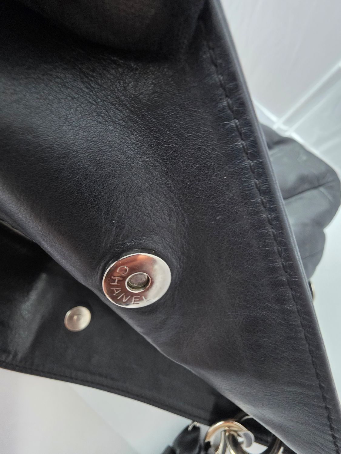 Chanel Black Lambskin Leather Matelassé Tote bag