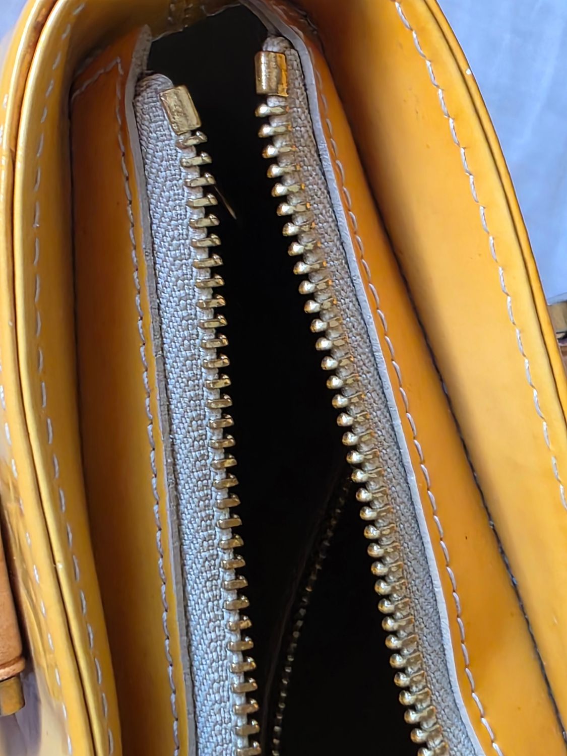 Louis Vuitton Yellow Houston Vernis Leather Tote