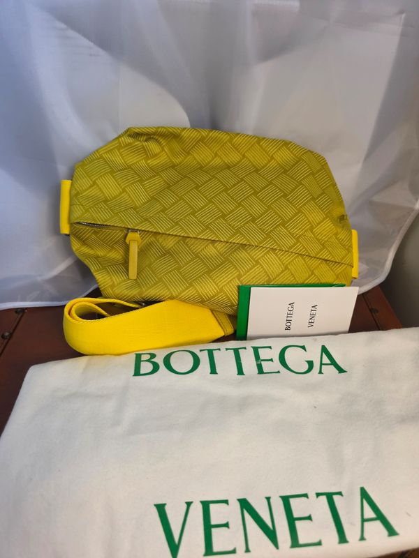 Bottega Veneta Yellow cloth   Waist Bag